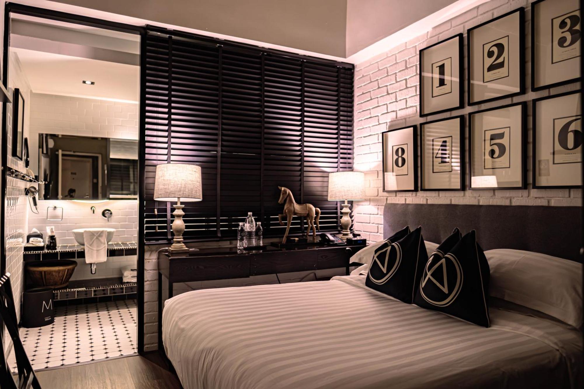 איפוה M Boutique Hotel מראה חיצוני תמונה