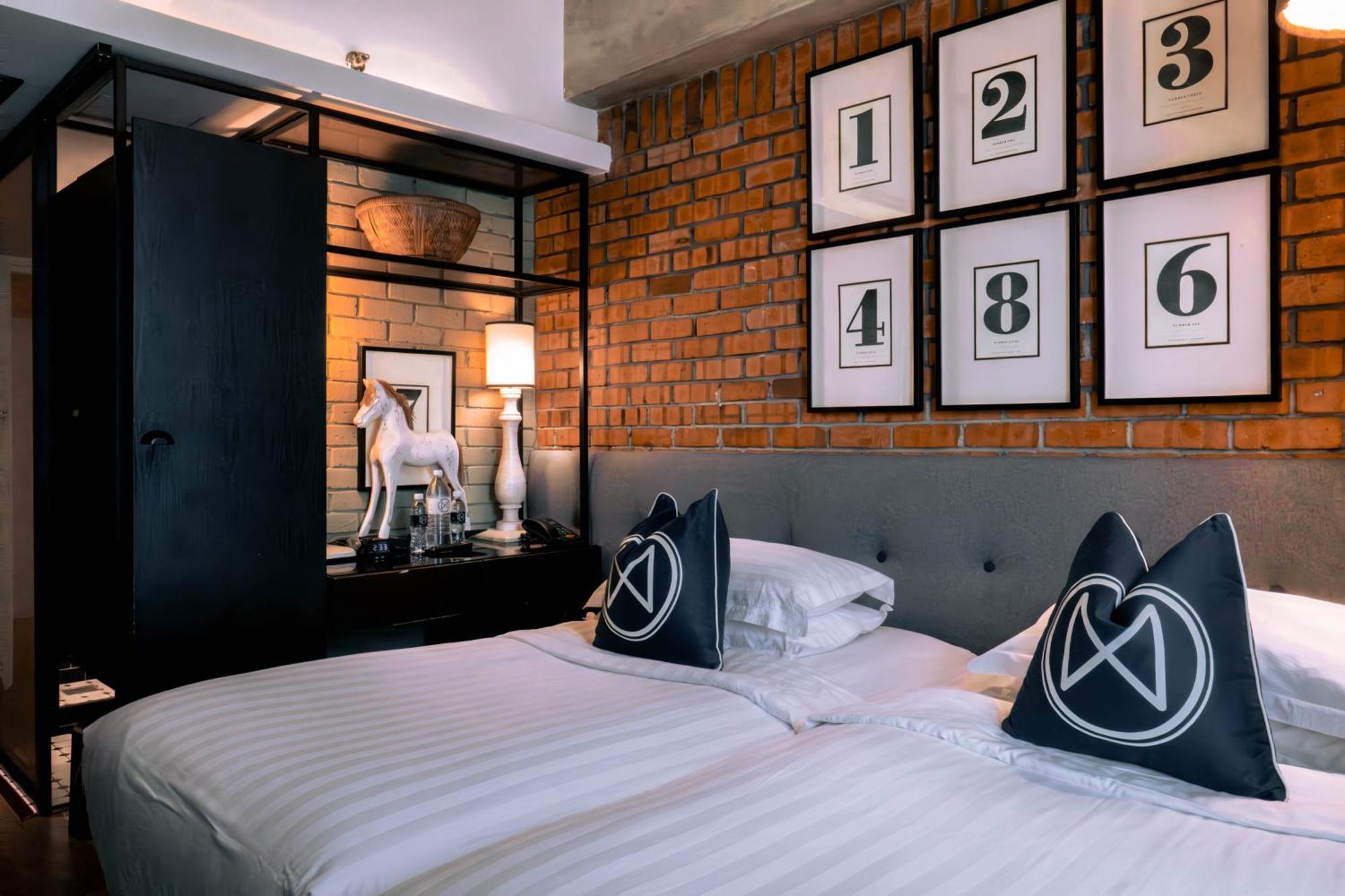 איפוה M Boutique Hotel מראה חיצוני תמונה